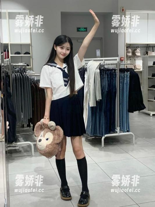 在17c，免费黑料炸裂，你敢不敢来看？
