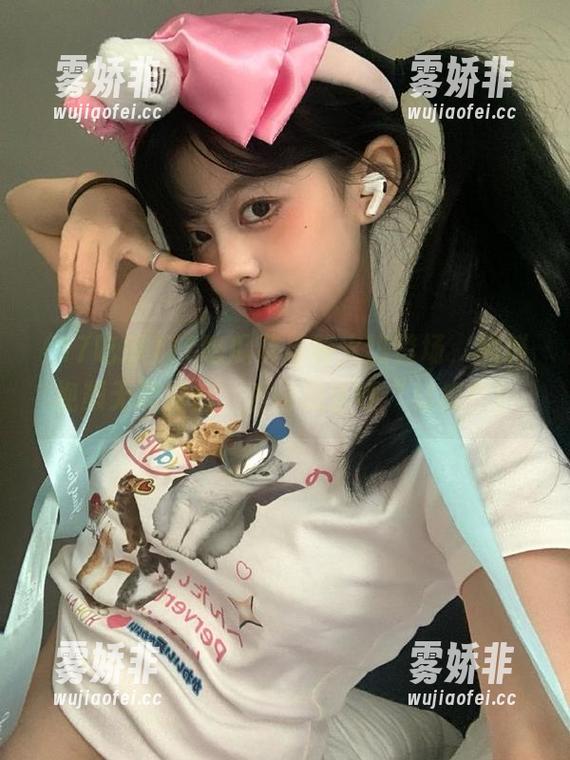 17吃瓜 17吃瓜苹果版火热登场,黑料视频无需充值,看得我直呼“过瘾”!