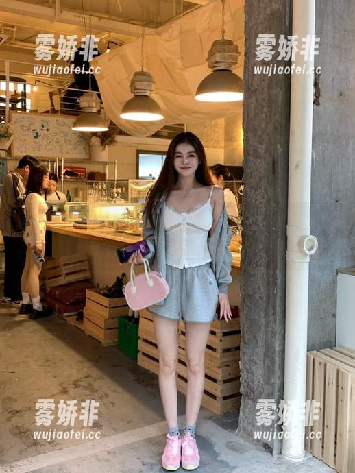 感受51.fun的最新更新！瓜一口一个，还能来点小插曲吗？