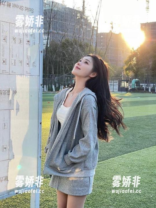 51吃瓜 最新瓜事汇总,51吃瓜帮你轻松选下载,一起乐呵乐呵!