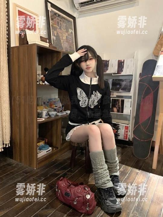 51吃瓜网 别说我没告诉你们,51吃瓜网今日免费,心里急啊!