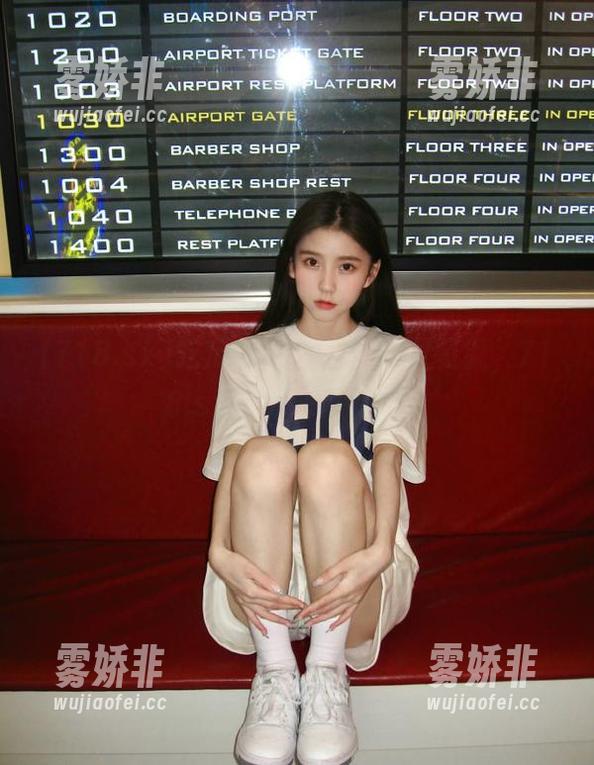 718.sx 吃瓜的同时悄悄获取资源,718.sx的玩法真有趣!