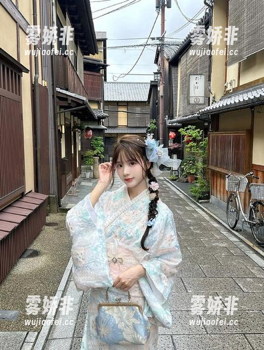 www.718sx.com——让人眉头一皱的虚拟八卦网站，八卦得几乎让人怀疑人生。