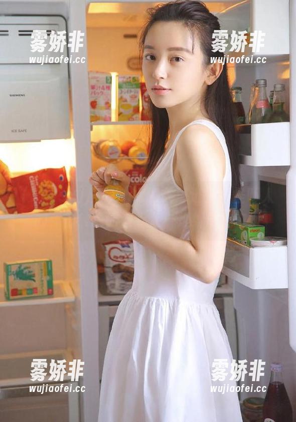 718sx 从718sx的入口进去,怪吓人的,仿佛瞬间被卷入一堆绯闻之中。