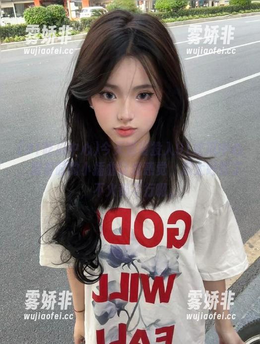 91吃瓜中心 今天适度投入91吃瓜中心,观看时的小插曲让我感觉,瓜太好吃了,不火都不行啊。