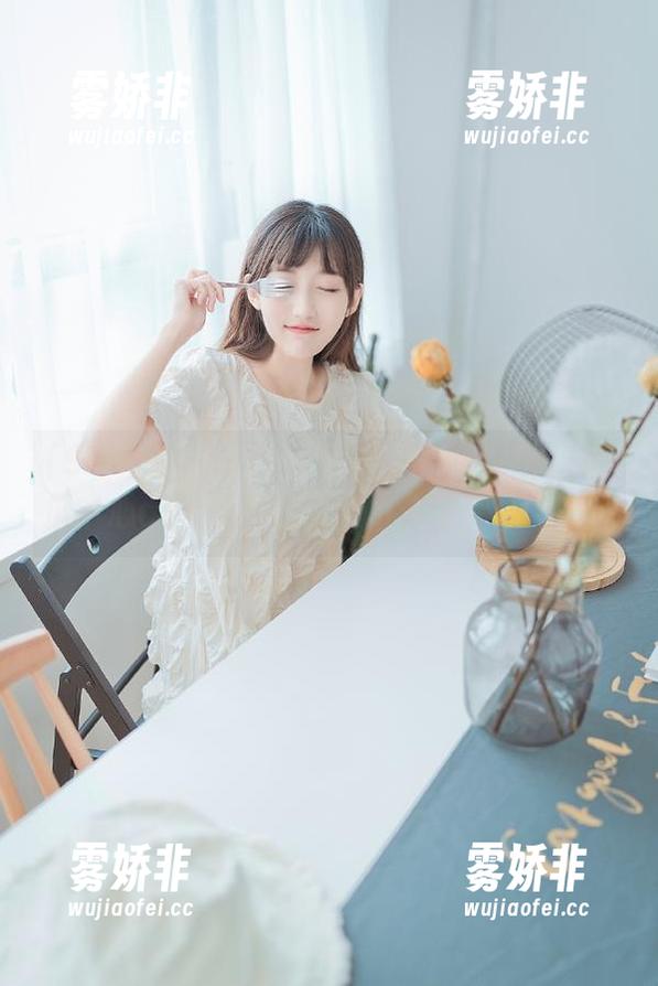 今日吃瓜小分队：在91吃瓜中心app里翻到陈年旧账了，心累……