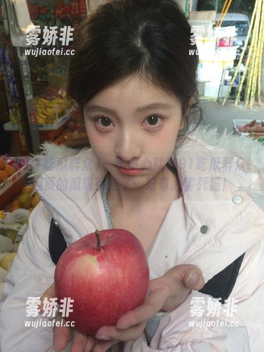 91吃瓜群众 一不小心就被91吃瓜群众网页的瓜吸引走了…好奇心害死猫!