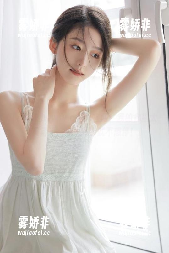 cg91 www.cg91官网:我的食指太灵活了,瓜一到手就不想停!