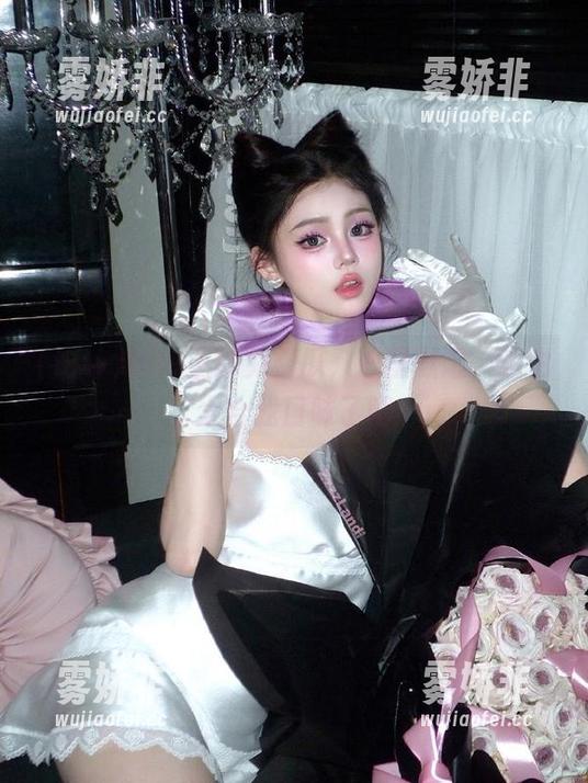 hlw hlw上线免费瓜,心里默念,这也太合我口味了吧
