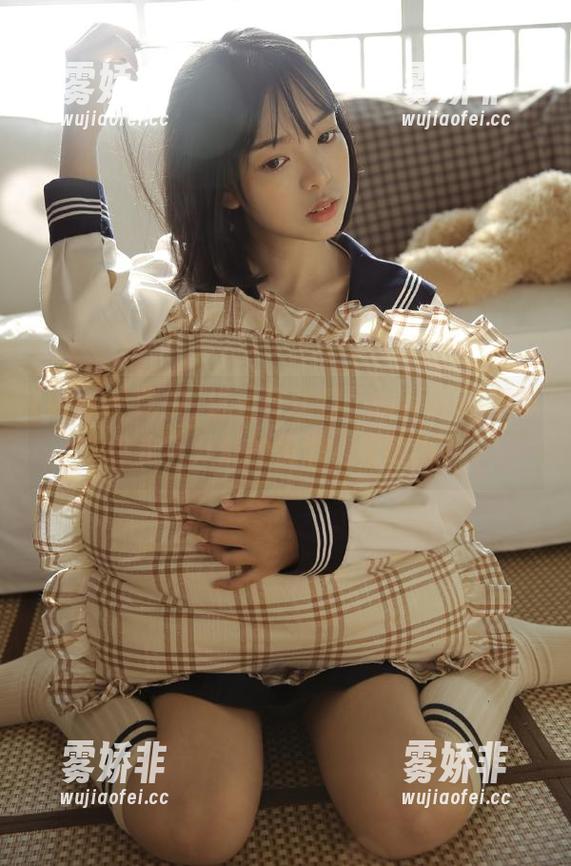 www.吃瓜 透过传送门,www.吃瓜带你走入八卦的黑洞,你敢吗?