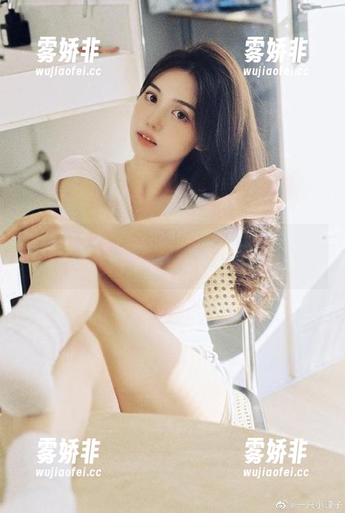 “收藏”一瞬间：我在zztt35.ccm上抓到了水果变脸的奇妙事件！