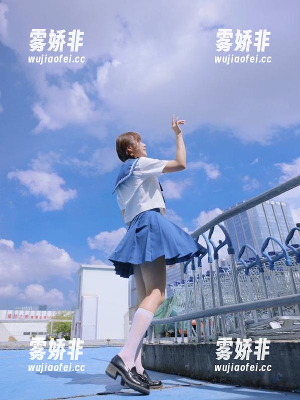 五一吃瓜苹果版，今天又是“大瓜”送上门，快来下载吧！