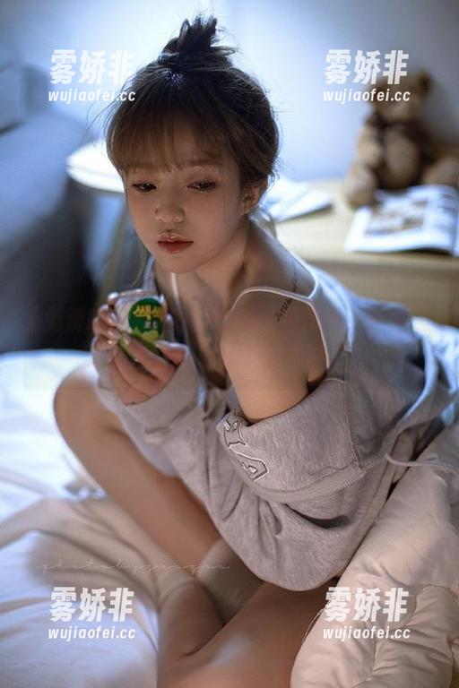 免费吃瓜网 免费吃瓜网下载中,越吃越有劲,边吃边思考人生!