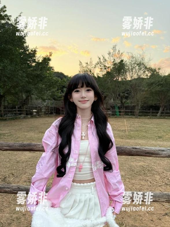 吃瓜直播 观看吃瓜直播,顺便打发时间,反正很闲嘛。
