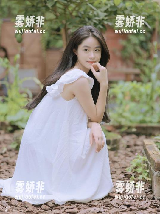 吃瓜直播网站，止不住的眼睛，没人想闭上