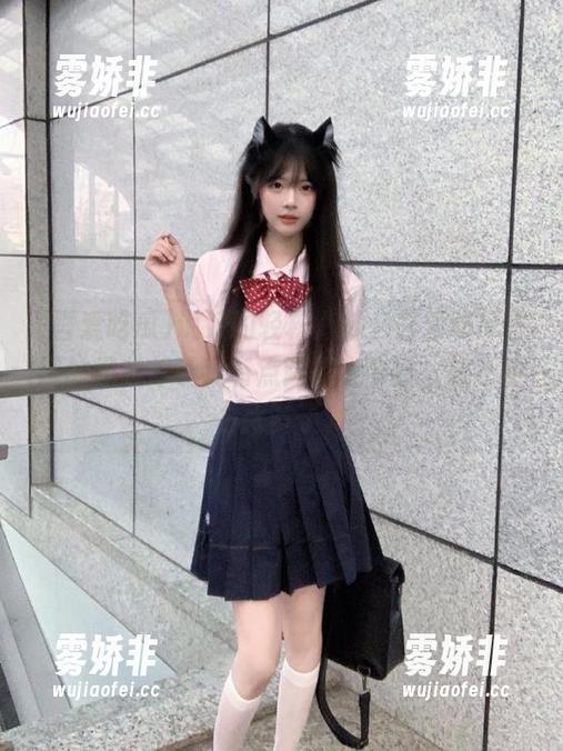 吾爱吃瓜 说好的轻松八卦,吾爱吃瓜官网的爆料却让我有点跟不上节奏,想不明白太多了。