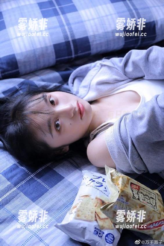 每日吃瓜 收藏黑料真好,每日吃瓜给我无穷的后宫和秘辛!