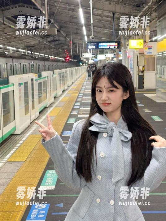 每日黑料 每日黑料:吃瓜不花钱,免费的八卦真让人欲罢不能。
