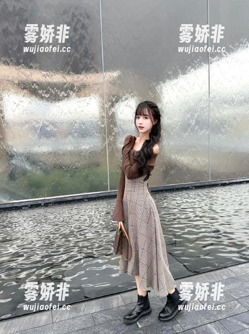 黑料不打烊 我真心想问,有多少人在盯着“黑料不打烊”发布的内容同吃瓜?