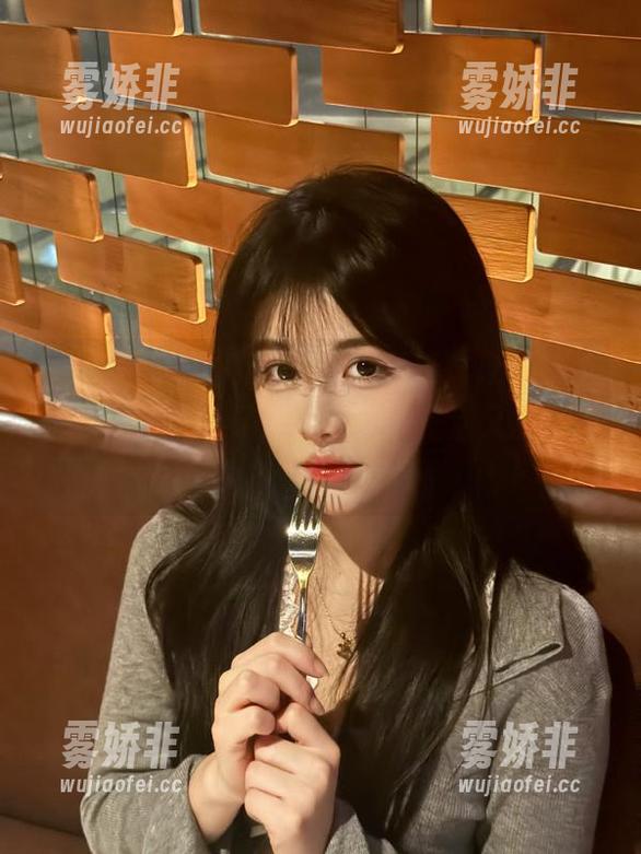 听说“黑料不打烊,万里长征传”app更新了新料，我的生活又被点燃了！