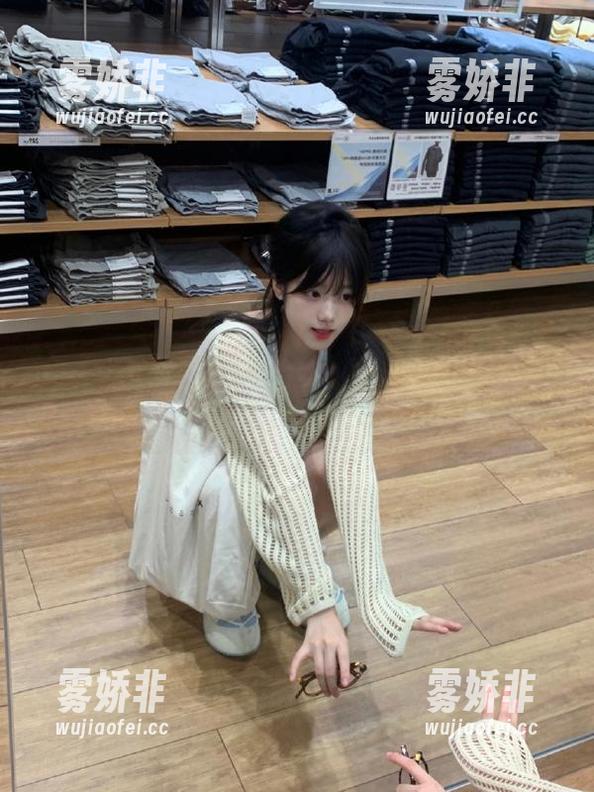 苹果版zztt31.ccm黑料不打烊，更新速度堪比我刷朋友圈的频率！