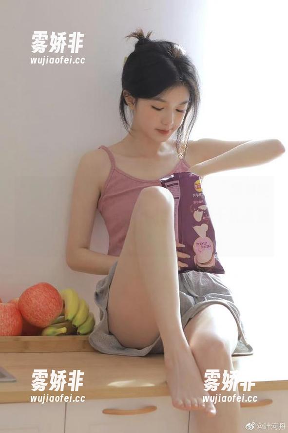 想吃瓜？来，“黑料吃瓜不打烊”的传送门，导航也不干扰我撸串！
