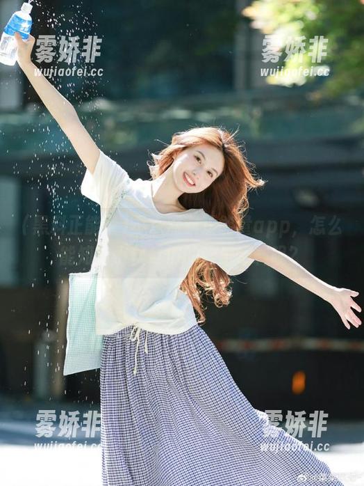不点黑料正能量app，怎么能知道小伙伴们的欢乐爆料呢？