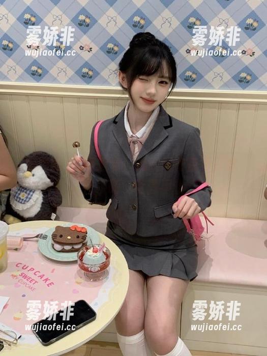 黑料网 就是爱看!黑料网宵夜不打烊,火花不断、话题不止。