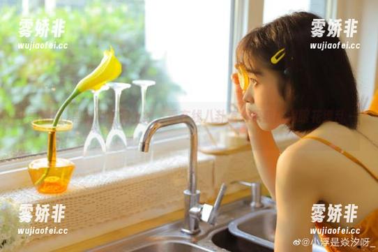 黑料网 黑料网官网上线,看在线八卦怎么把我搞得眼花缭乱~~