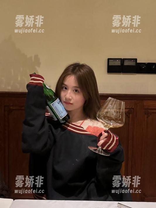 不想上班？赶紧来“黑料网页版51”把这网页当成你的午休小天堂吧，告别无聊！